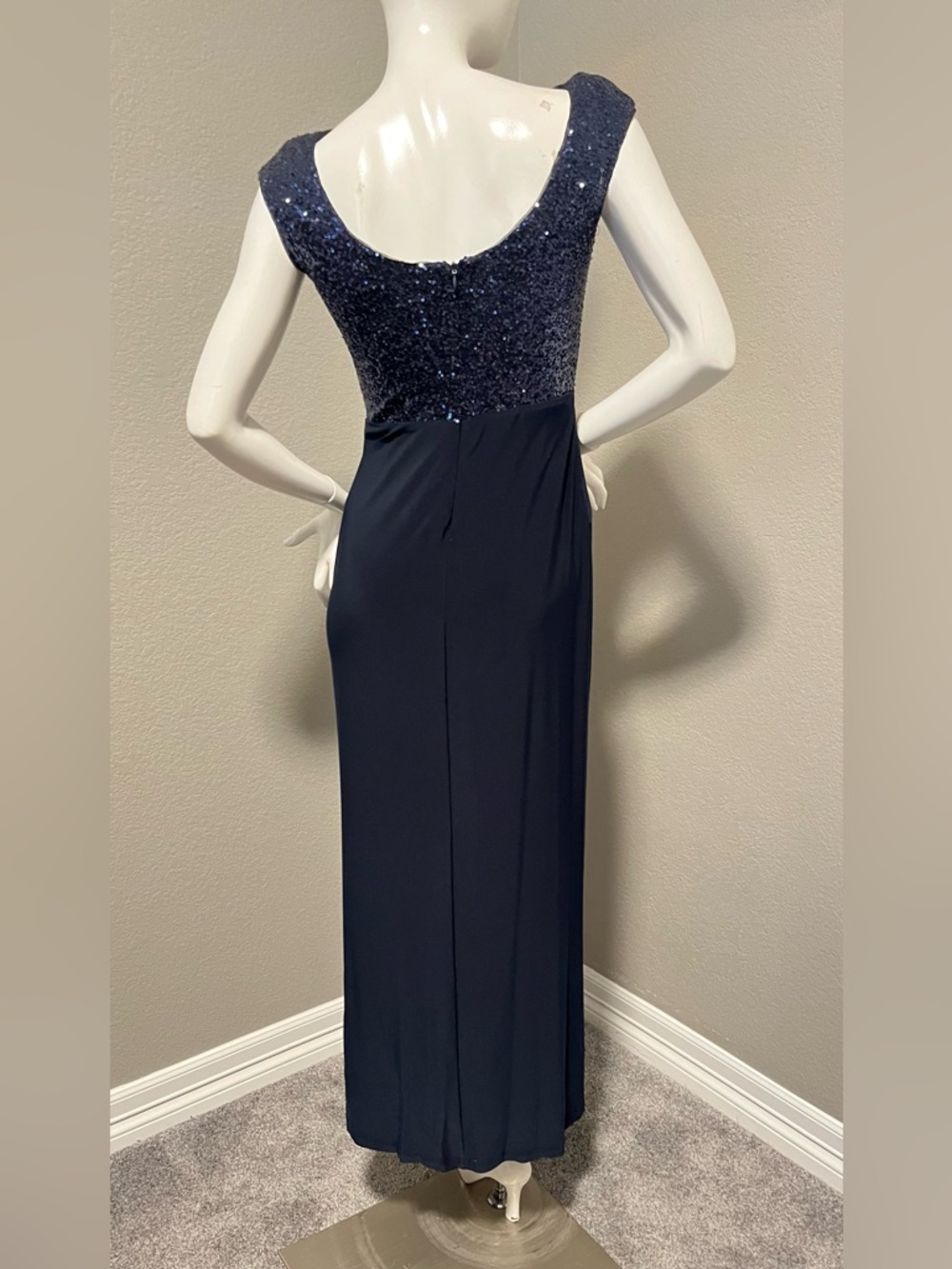 Women’s RALPH LAUREN  EVENING Navy Sequin Jersey Gown Maxi Dress Size 4 - Picture 6 of 15